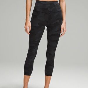 LULULEMON ALIGN HIGH RISE CROP 23 - BNWOT